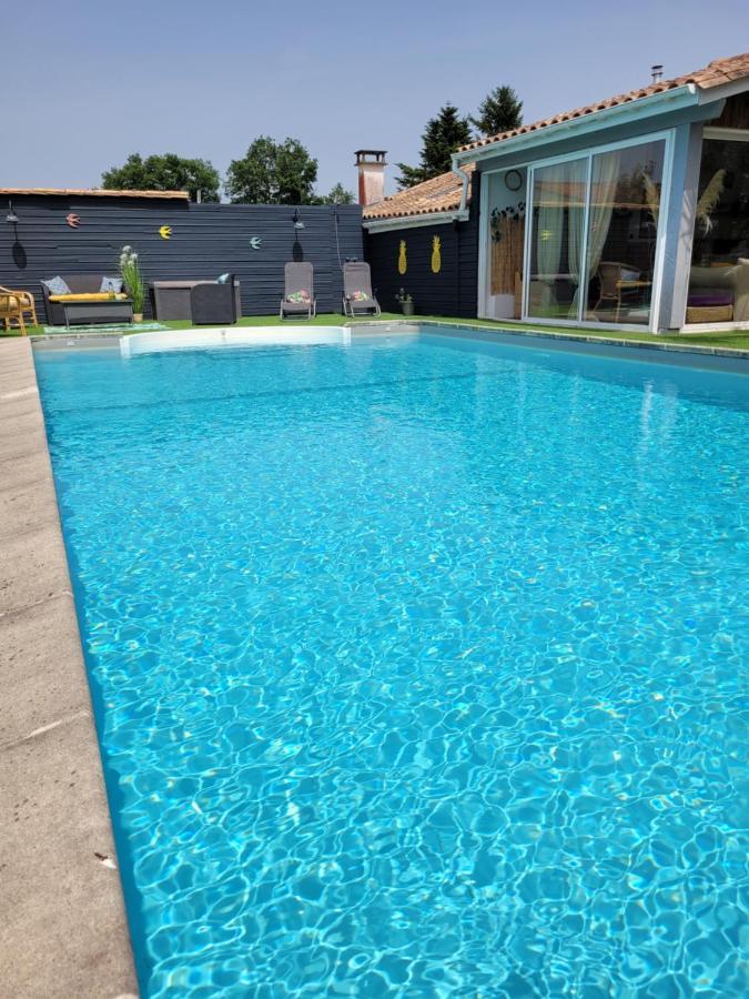 Chambre Merlot, Piscine Et Spa, Proche St Emilion Lugon et l’Ile du Carney Exterior foto